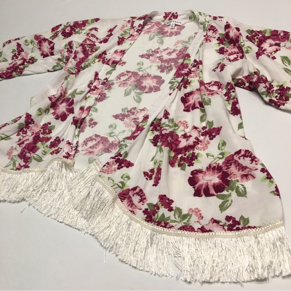 Nowadays Girls Floral Kimono Cardigan Size Small - Picture 6 of 14